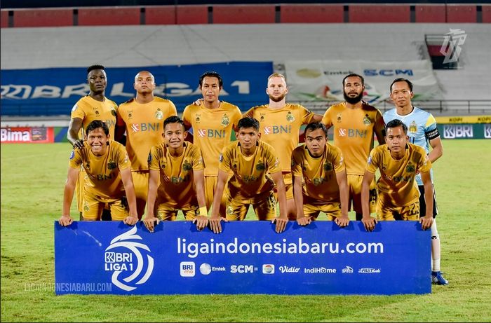 Skuad Bhayangkara FC saat laga melawan Persib Bandung pada pertandingan pekan ke-23 di Stadion Kapten I Wayan Dipta, Gianyar, Minggu (6/2/2022).