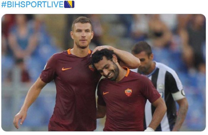 Edin Dzeko dan Mohamed Salah saat masih membela klub Serie A, AS Roma