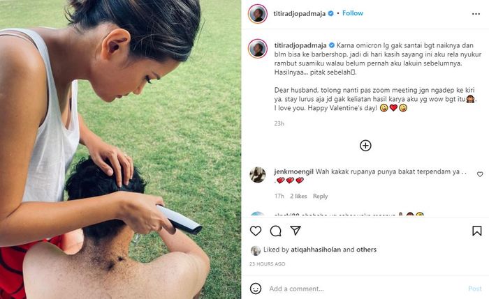 Titi Radjo Bintang mencukur suaminya