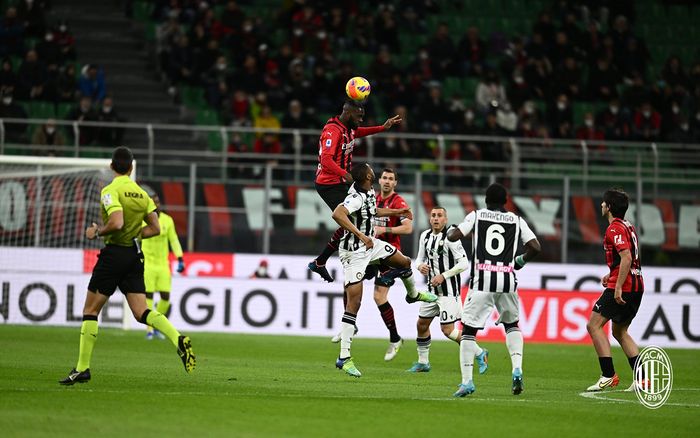 AC Milan hanya mampu bermain imbang 1-1 melawan Udinese di pekan ke-27 Liga Italia.