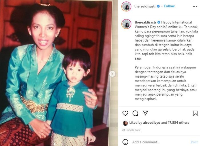 Dian Sastro saat masih kecil