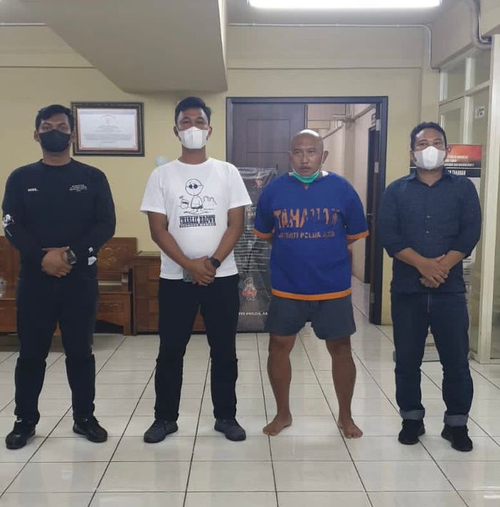 Bambang Suryo telah ditahan di Rutan Polda Jawa Timur terkait kasus pengaturan skor Liga 3 2021.
