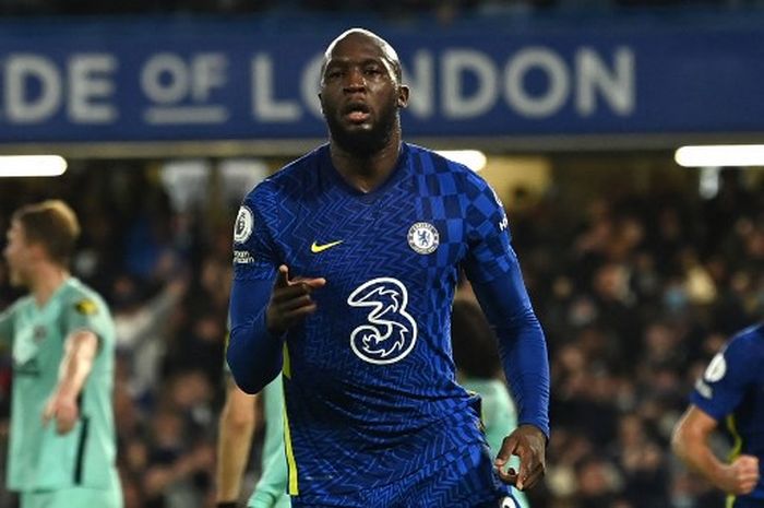 Romelu Lukaku tak kebagian nomor punggung di skuad Chelsea untuk musim 2023-2024, peluang tukar guling dengan Dusan Vlahovic makin nyata.