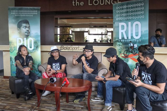 Suasana jumpa pers film Rio The Survivor di Bioskop XXI, Kuningan, Jakarta, 26 Maret 2022.