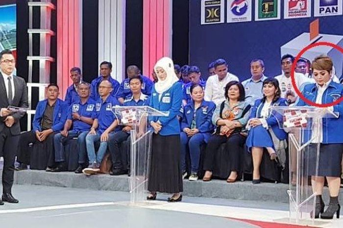 Joy Tobing saat debat dengan Desi Ratnasari