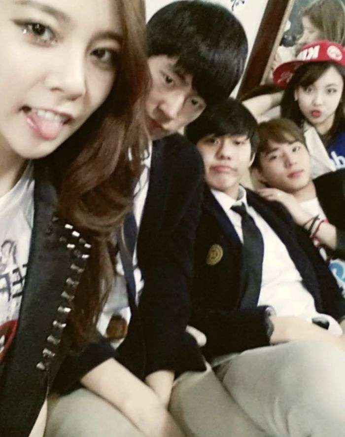 Cecilia, Park Seoham, Ahn Hyo Seop, YoungK DAY6 dan Nayeon TWICE.