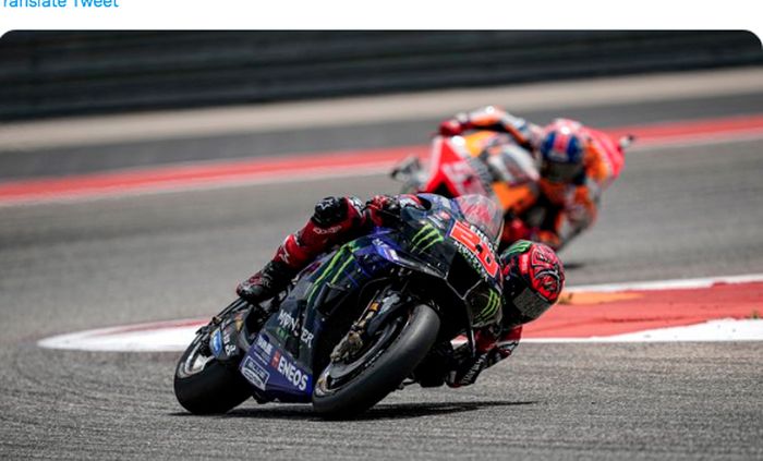 Marc Marquez mengintai Fabio Quartararo yang berada di depannya pada MotoGP Amerika 2022 di Ciruit of The Americas, Austin, Texas, Senin (11/4/2022) dini hari.