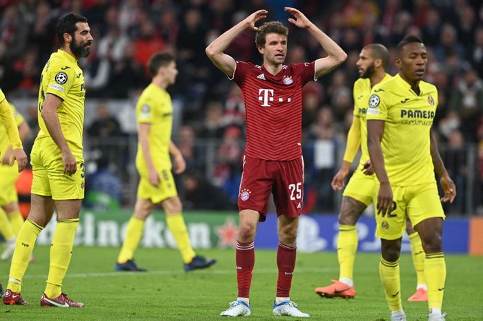 Bayern Muenchen tersingkir dari Liga Champions 2021-2022 usai kalah agregat 1-2 dari Villarreal.