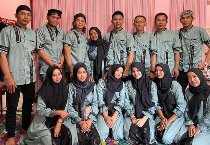 Foto baju lebaran Idul Fitri 2022 keluarga Rizki Ridho.