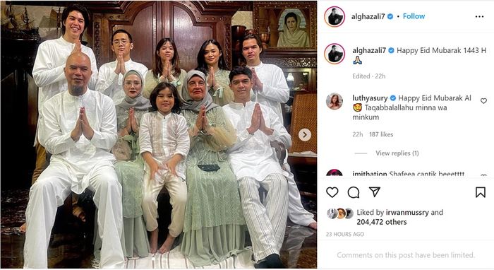 Suasana lebaran di kediaman Ahmad Dhani.