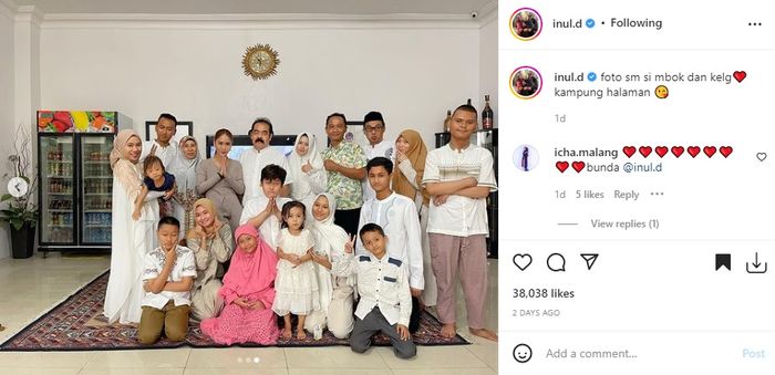Rumah ibu Inul Daratista.