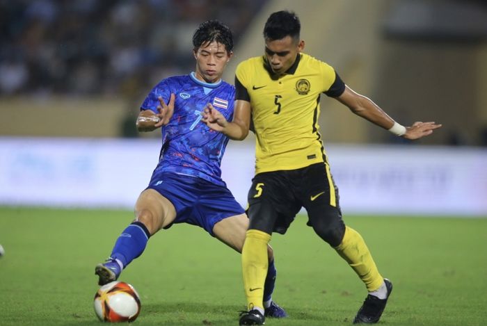 Pertandingan timnas U-23 Thailand vs timnas U-23 Malaysia di laga matchday pertama SEA Games 2021.