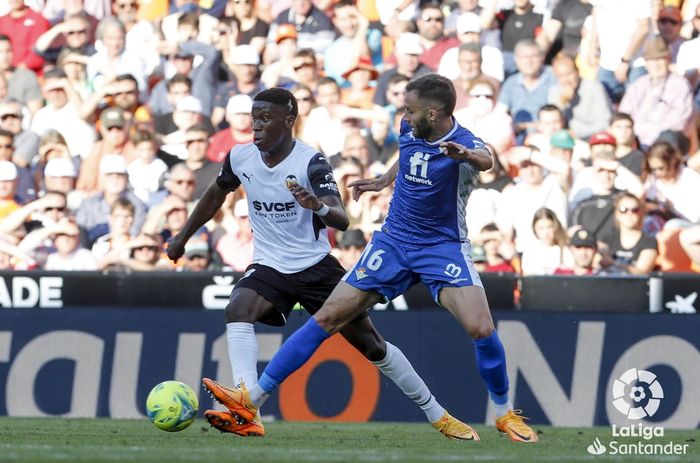 Valencia dipermak 0-3 oleh Real Betis dalam lanjutan laga pekan ke-36 Liga Spanyol 2021-2022.