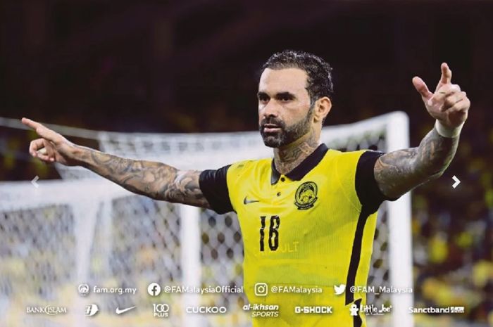Striker Timnas Malaysia Guilherme de Paula selebrasi gol ke gawang Brunei dalam uji coba FIFA 27 Mei 2022.
