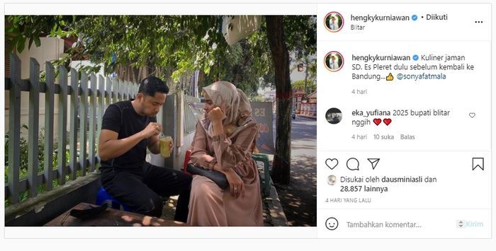 Hengky Kurniawan minum es jadul di pinggir jalan ajak Sonya Fatmala