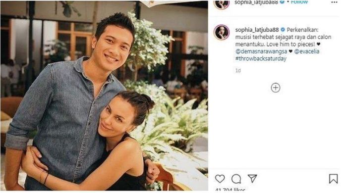 Kedekatan Sophia Latjuba dengan Demas Narawangsa.
