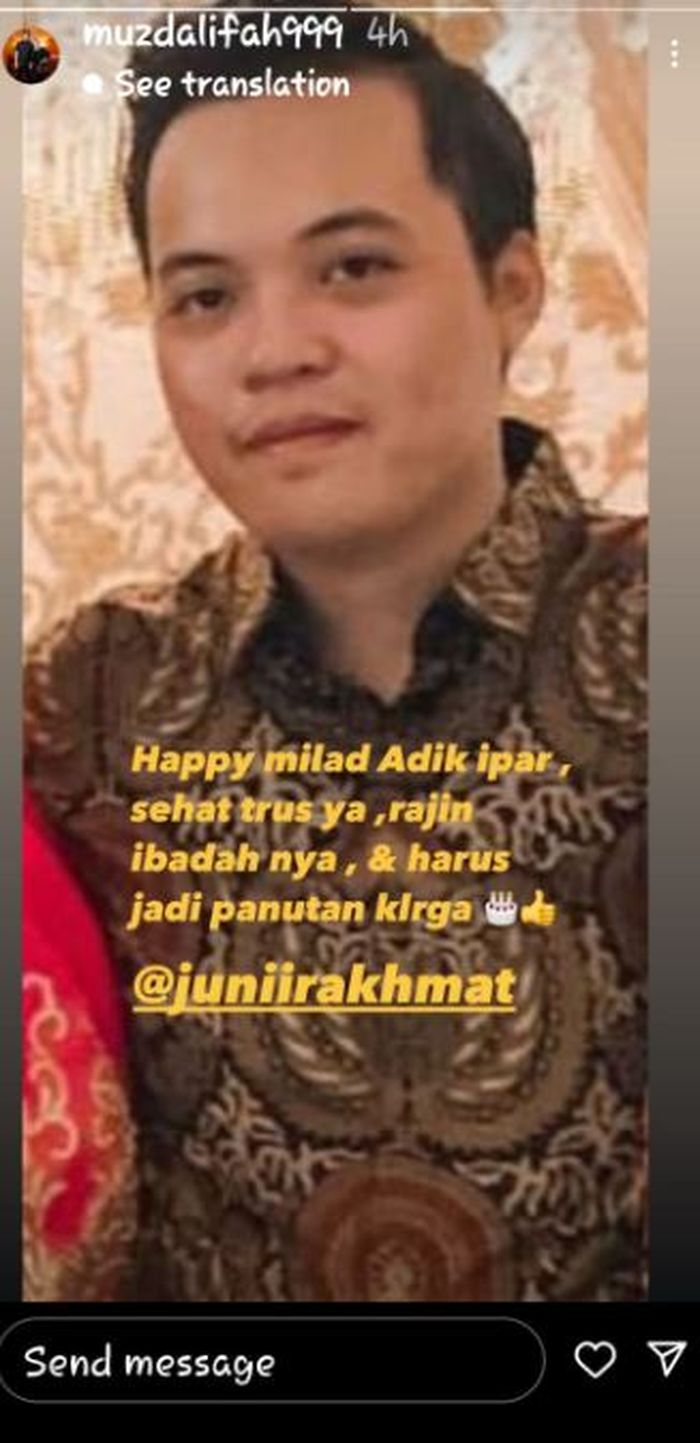 Potret adik Fadel Islami yang diunggah Muzdalifah.