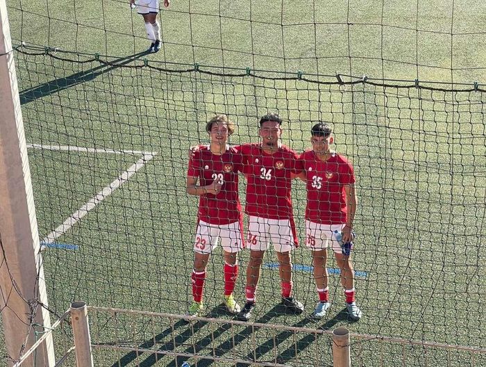 Tiga pemain blasteran timnas Indonesia U-19, Jim Croque, Kai Davy Boham, dan Max Christoffel (13/6/2022). 