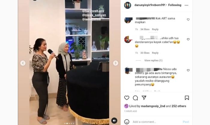 Nissa Sabyan di rumah Iis Dahlia