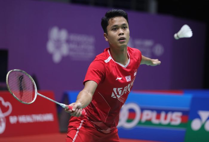 Pebulu tangkis tunggal putra Indonesia, Anthony Sinisuka Ginting, pada babak pertama Malaysia Masters 2022 di Axiata Arena, Kuala Lumpur, Rabu (6/7/2022).