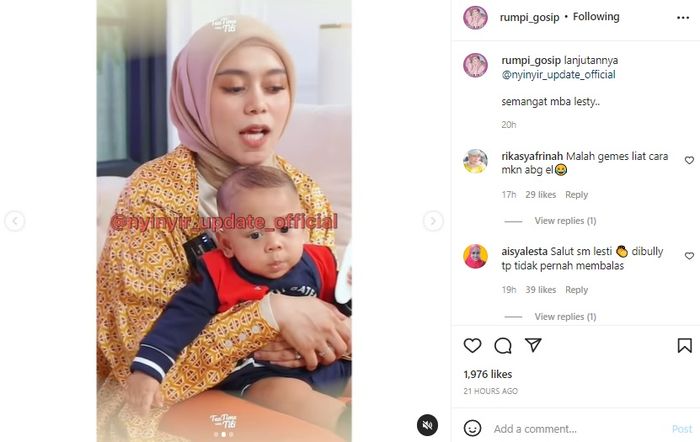 Lesty Kejora menangis