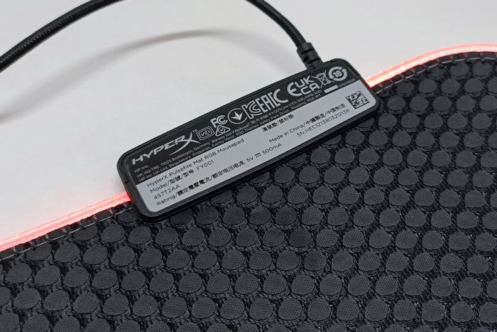 HyperX Pulsefire Mat Tersedia dalam Versi RGB dan non-RGB. Harganya?