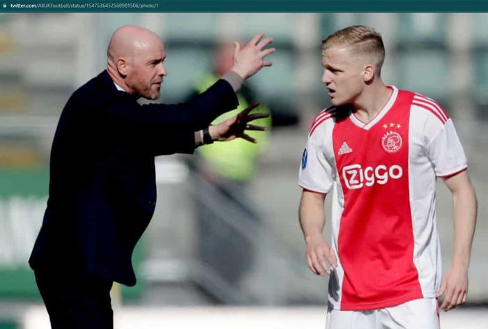 Erik ten Hag dan Donny van de Beek waktu masih sama-sama berada di Ajax Amsterdam.