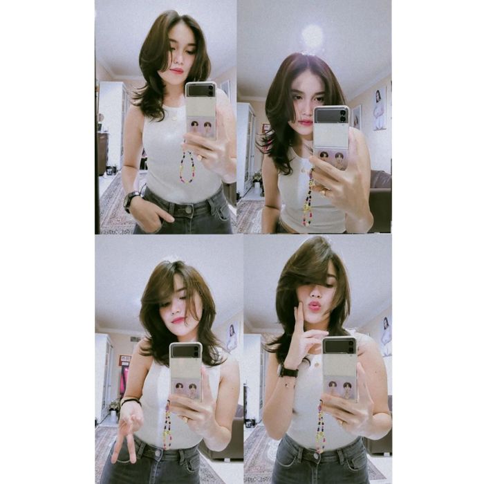 Ayu Ting Ting saat selfie