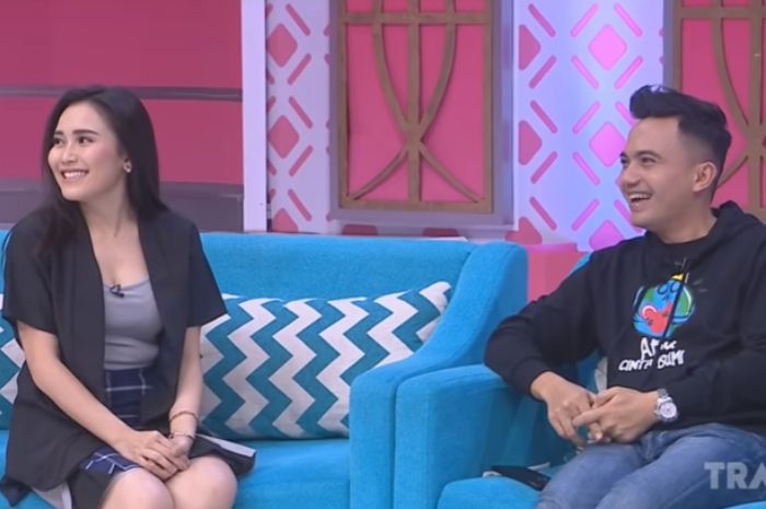 Foto Ayu Ting Ting dan Sahrul Gunawan.