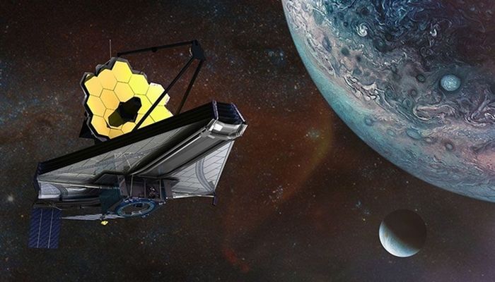 James Webb Space Telescope (JWST) adalah teleskop ruang angkasa yang dirancang terutama untuk melakukan astronomi inframerah.  Sebagai teleskop optik terbesar di luar angkasa.