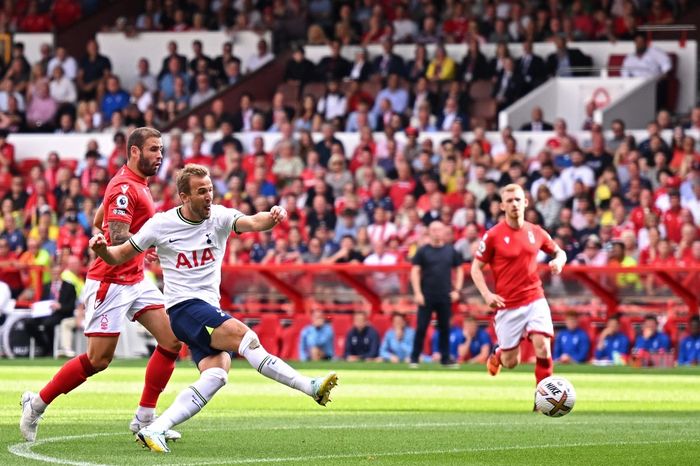 Harry Kane membuka keunggulan 1-0 Tottenham Hotspur atas Nottingham Forest pada laga pekan keempat Liga Inggris 2022-2023, Minggu (28/8/2022) malam WIB.