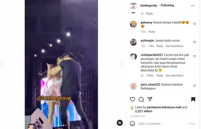 Ariel Noah dan Bunga Citra Lestari tampil mesra saat duet bersama.