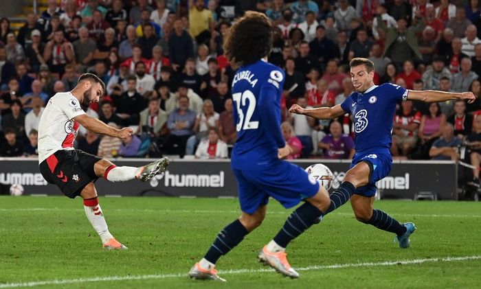 Chelsea dipaksa menyerah 1-2 dari Southampton dalam lanjutan Liga Inggris  2022-2023.