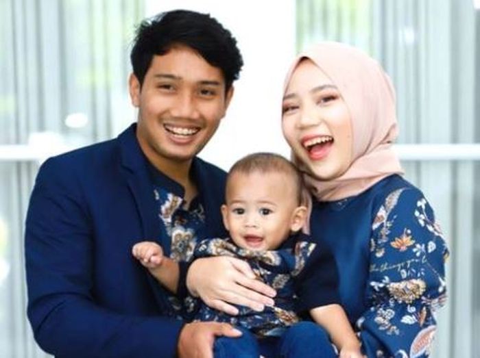 Emmeril Kahn, Arkana Aidan, Camillia Laetitia