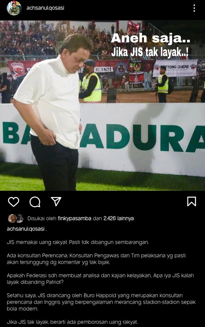 Tangkapan layar postingan Presiden Madura United, Achsanul Qosasi terkait kabar Jakarta International Stadium yang dinilai PSSI tak layak menggelar laga FIFA Matchday.