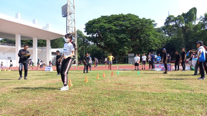 Salah satu lomba atletik kategori anak-anak pada acara Dash Fest 2022 yang berlangsung di kawasan Gelora Bung Karno, Senayan, Jakarta, Minggu (11/9/2022).