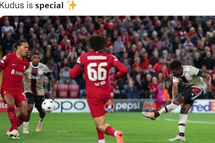 Penyerang Ajax, Mohammed Kudus, mencetak gol ke gawang Liverpool dalam laga kedua Grup A Liga Champions di Stadion Anfield, Selasa (13/9/2022).