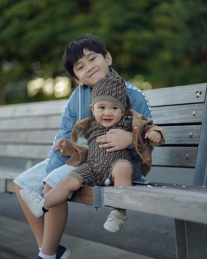 Rafathar Malik Ahmad dan Rayyanza Malik Ahmad