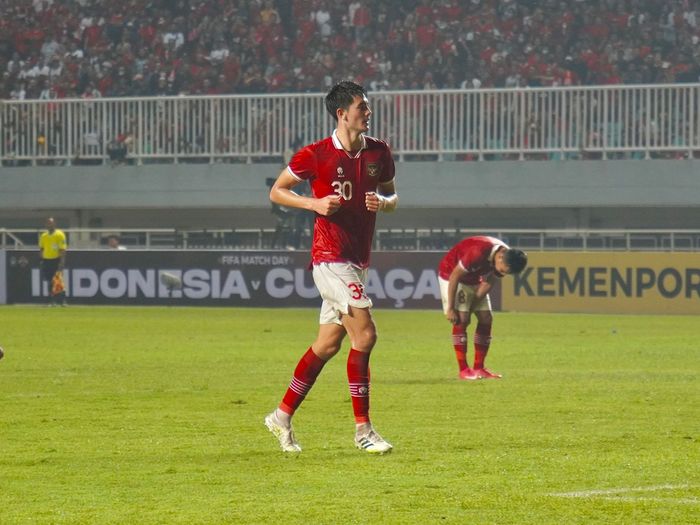 Elkan Baggott dalam pertandingan timnas Indonesia vs Curacao, Selasa (27/9/2022) di Stadion Pakansari.