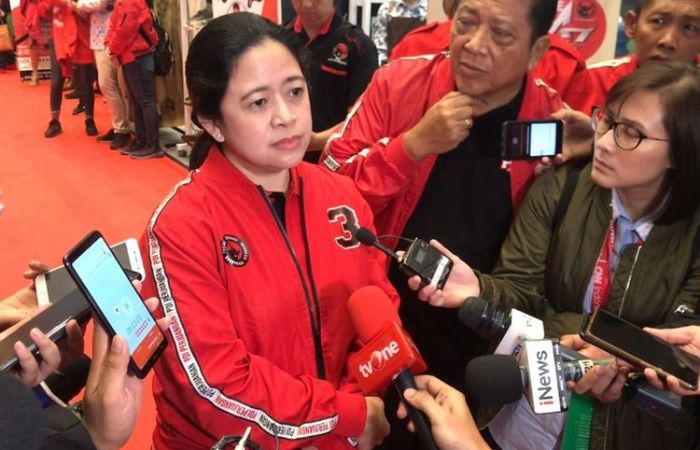 Potret Puan Maharani saat diwawancarai 