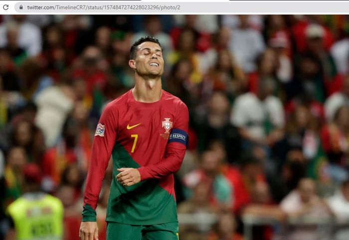 Cristiano Ronaldo gagal membawa timnas Portugal lolos ke babak semifinal UEFA Nations League 2022-2023 setelah kalah dari timnas Spanyol dalam matchday terakhir dengan skor 0-1 di Estadio Municipal de Braga, Selasa (27/9/2022).