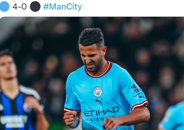 Winger Manchester City, Riyad Mahrez, merayakan gol ke gawang Copenhagen dalam laga Grup G Liga Champions di Stadion Etihad, Rabu (5/10/2022).