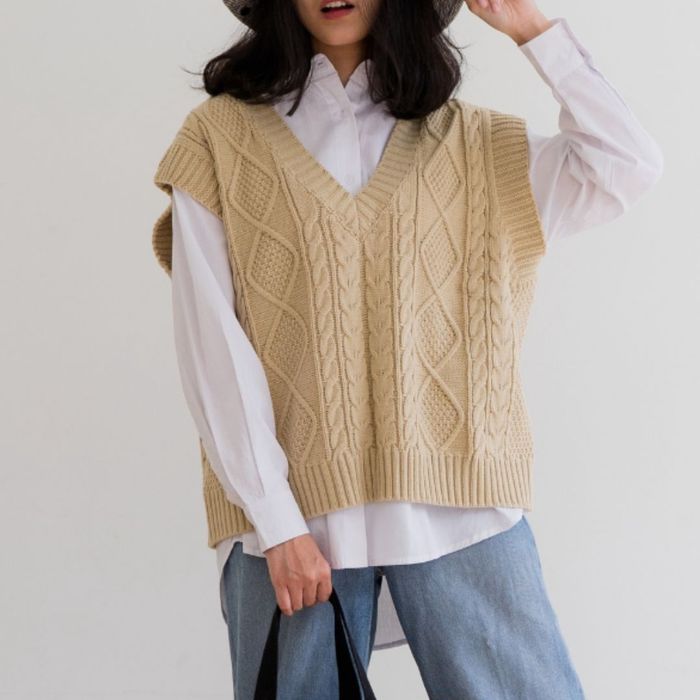 Jual Vest Kotak Rajut  Vest Korea  Vest Rajut Premium di Seller  Fridayshop18  Gegesik Kidul Kab Cirebon  Blibli