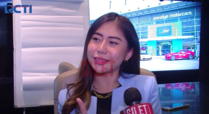 Penjelasan Ayu Thalia tentang Rizky Billar yang pinjam mobil.