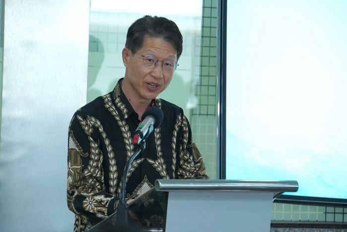 Simon Lee, Presiden PT SEIN