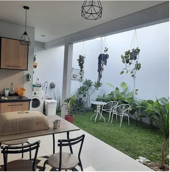 Taman Belakang Rumah Kuncinya, Desain Dapur Tanpa Sekat dengan Ruang