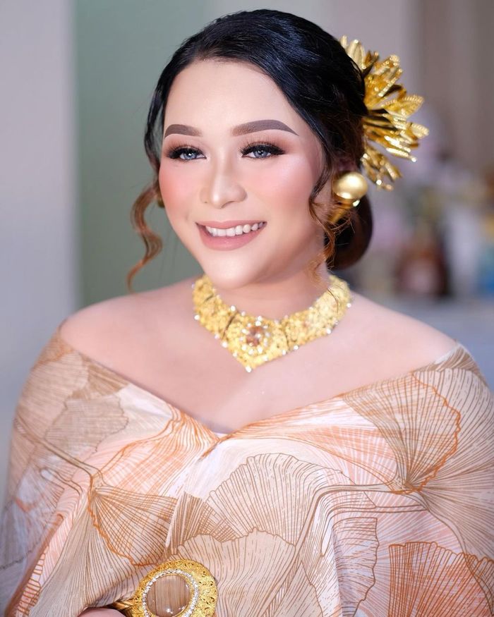Syifa adik Ayu Ting Ting saat maternity shoot tanpa hijab