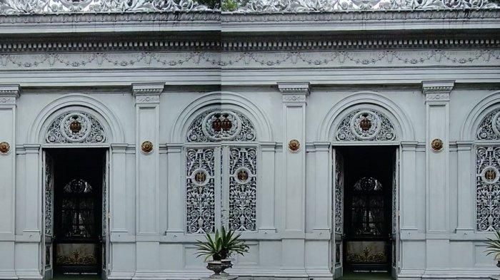 Astana Ayu