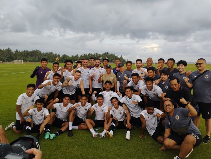 Menpora RI, Zainudin Amali sempat menyambangi TC Timnas Indonesia di lapangan training center Bali United, Sabtu (3/12/2022).