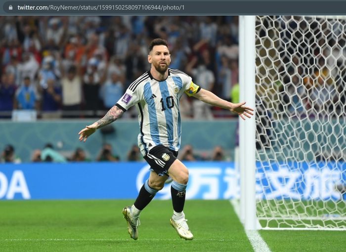 Penyerang sekaligus kapten timnas Argentina, Lionel Messi, tampil prima di gelaran Piala Dunia 2022.